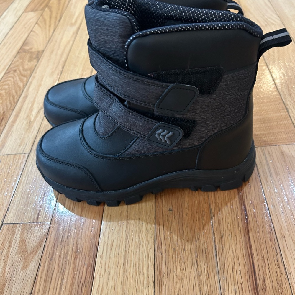 Children's Black and Gray Winter Boots